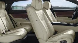 Jaguar XJ X351 Facelifting (2016) - widok ogólny wnętrza