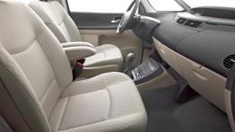 Renault Espace 2006 - widok ogólny wnętrza z przodu