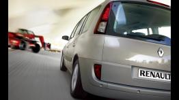 Renault Espace 2006 - widok z tyłu