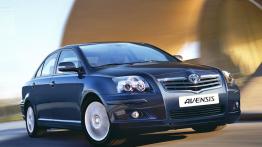 Toyota Avensis 2006 - widok z przodu