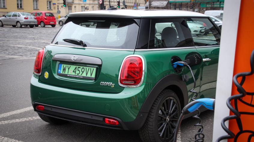 Mini Mini F56