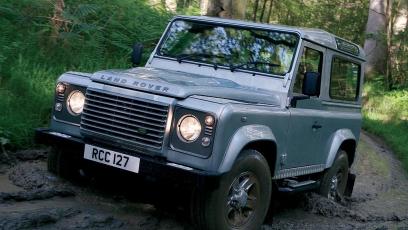Land Rover Defender III 110 Station Wagon