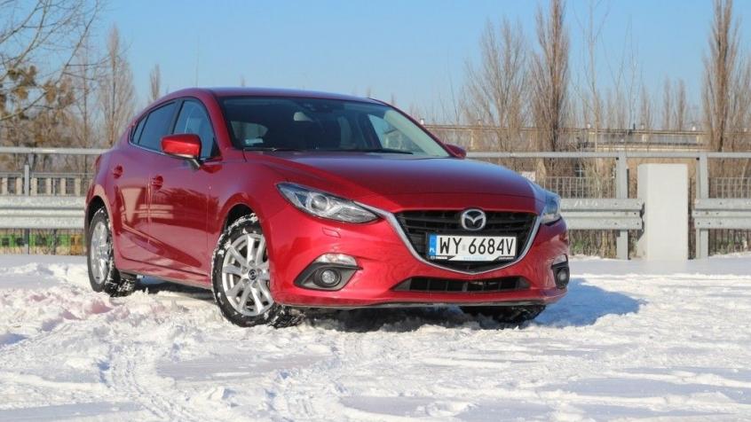 Mazda 3 III Hatchback  1.5 SKYACTIV-D 105KM 77kW 2016