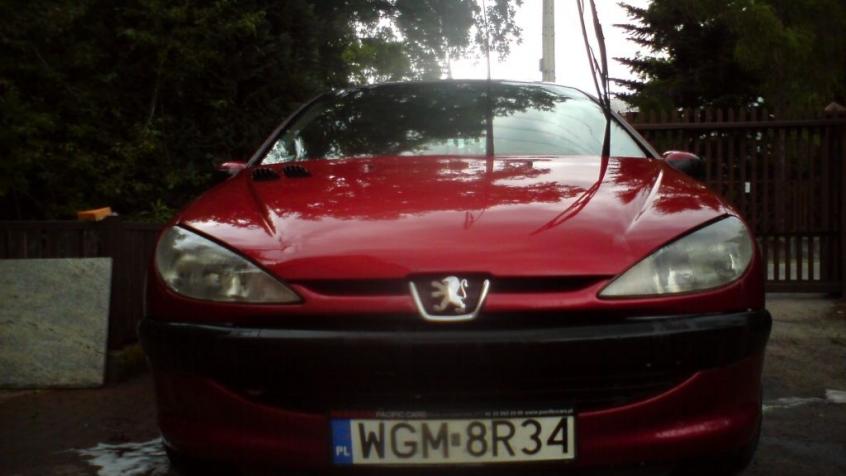 Peugeot 206 Hatchback 2.0 HDi 90KM 66kW 1999-2006