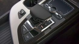 Audi Q7 e-tron (2016) - d?wignia zmiany biegów
