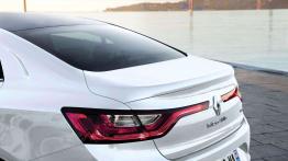 Renault Mégane Grand Coupé (2016) - lewy tylny reflektor - wy??czony