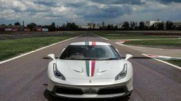 Ferrari 458 MM Speciale (2016) - widok z przodu