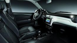 Ligier JS 50 L (2016) - widok ogólny wnętrza z przodu