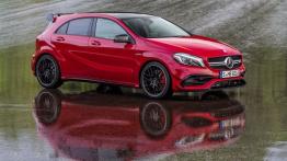 Mercedes A 45 AMG (W 176 Facelifting) 2016 - prawy bok