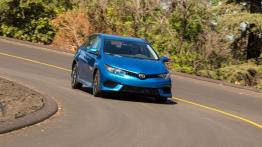 Scion iM (2016) - widok z przodu