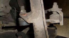 Opis techniczny Mazda 626