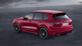 Nowe Porsche Cayenne GTS z mniejszym silnikiem V6