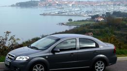 Chevrolet Aveo 2006 - lewy bok