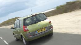 Renault Scenic 2006 - widok z tyłu