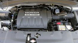 Honda Pilot 2006 - maska otwarta