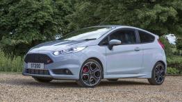 Ford Fiesta ST200 (2016) - widok z przodu