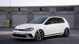Volkswagen Golf GTI Clubsport (2016) - widok z przodu