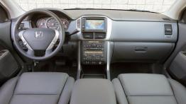 Honda Pilot 2006 - pełny panel przedni