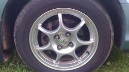 Pierwszy etap rewolucji - Honda Civic VII (2001-2006)