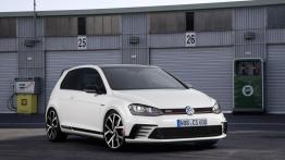 Volkswagen Golf GTI Clubsport (2016) - widok z przodu