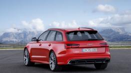 Audi RS6 Avant performance (2016) - widok z tyłu