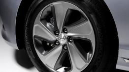 Hyundai Sonata LF Plug-in Hybrid (2016) - koło