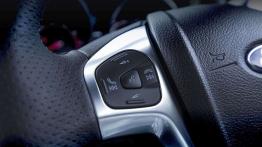Ford Fiesta ST200 (2016) - sterowanie w kierownicy