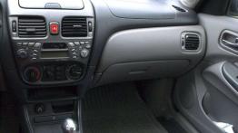 Z drobnymi problemami - Nissan Almera N16 (2000-2006)