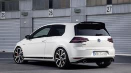 Volkswagen Golf GTI Clubsport (2016) - widok z tyłu
