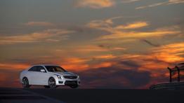 Cadillac ATS-V Sedan (2016) - prawy bok