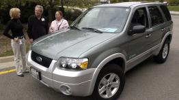 Ford Escape 2006 - widok z przodu