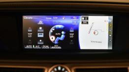 Lexus GS Facelift (2016) - ekran systemu multimedialnego