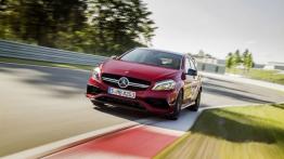 Mercedes A 45 AMG (W 176 Facelifting) 2016 - widok z przodu