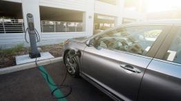 Hyundai Sonata LF Plug-in Hybrid (2016) - bok - inne ujęcie