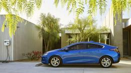 Chevrolet Volt II (2016) - lewy bok