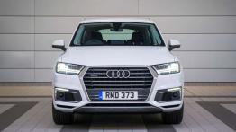 Audi Q7 e-tron (2016) - widok z przodu