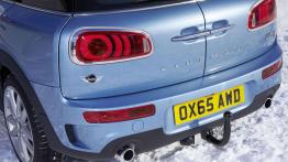 MINI Clubman ALL4 (2016) - widok z tyłu