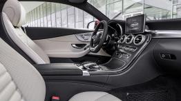 Mercedes-Benz Klasa C W205 Coupe (2016) - kokpit