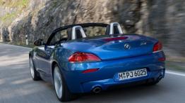 BMW Z4 E89 Facelifting Estoril Blue (2016) - widok z tyłu