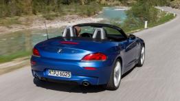 BMW Z4 E89 Facelifting Estoril Blue (2016) - widok z tyłu