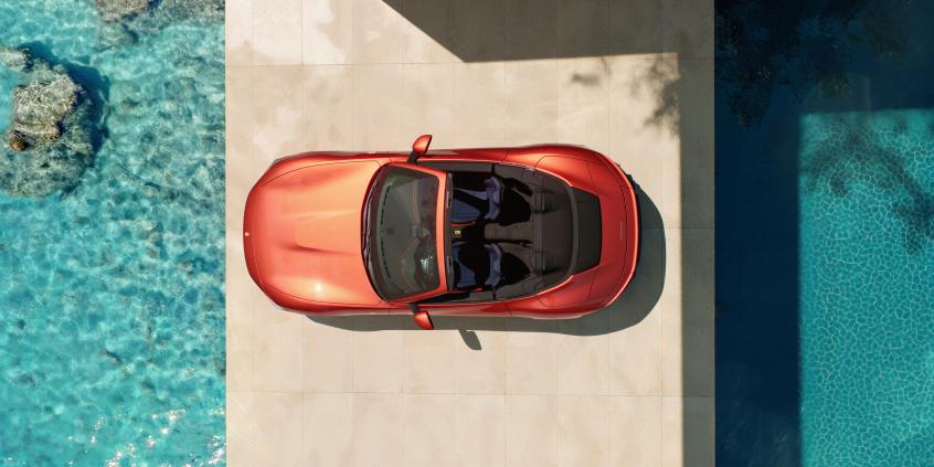 Ferrari Amalfi Spider oficjalnie zaprezentowane. Jest mocniejsze od Romy i składa dach w 13,5 sekundy