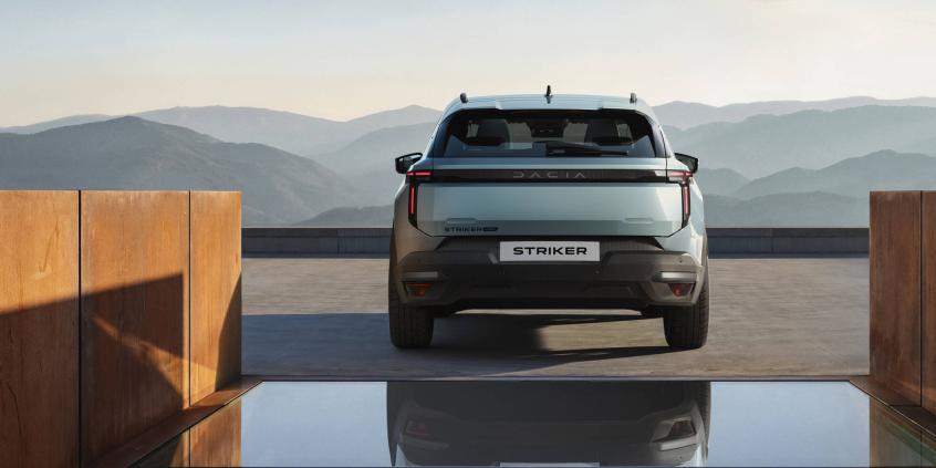Dacia Striker to nowy gamechanger segmentu C. Hybrydowy crossover z napędem 4x4 namiesza na rynku