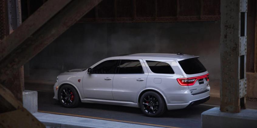 Dodge Durango dostaje nowy lakier i mocarne V8. Smokescreen pasuje nawet do wersji 710 KM