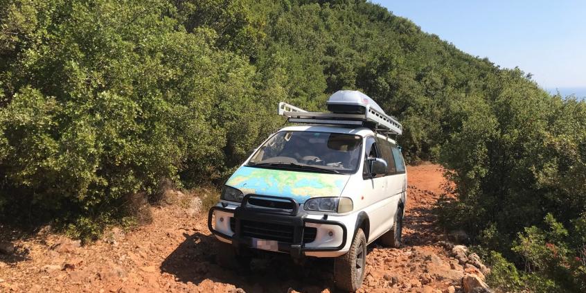 6000 kilometrów za kierownicą po złej stronie, czyli na Zakynthos w Mitsubishi L400 Delica Space Gear
