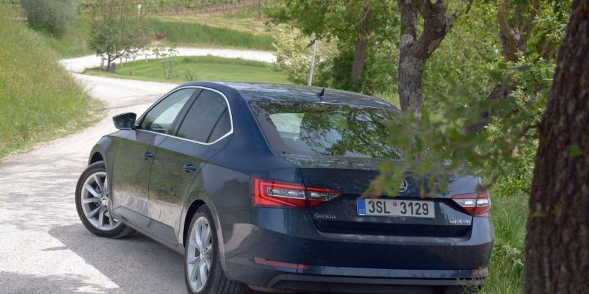 Skoda Superb - gdy uczennica przerasta mistrza