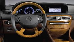 Mercedes Klasa CL 2007 - kokpit