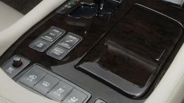 Lexus LS 2007 - inny element wnętrza z przodu