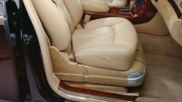 Maybach 57 - widok ogólny wnętrza z przodu