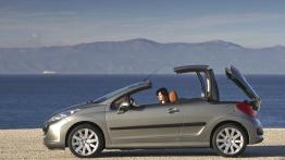 Peugeot 207 CC 2007 - bok - inne ujęcie