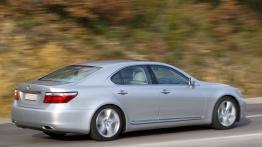 Lexus LS 2007 - prawy bok